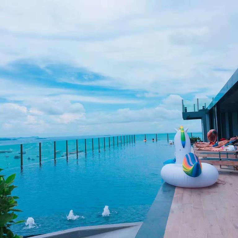 The Base Central Pattaya Buitenkant foto