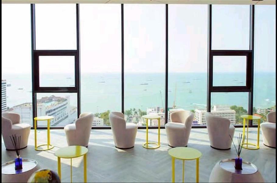 The Base Central Pattaya Buitenkant foto